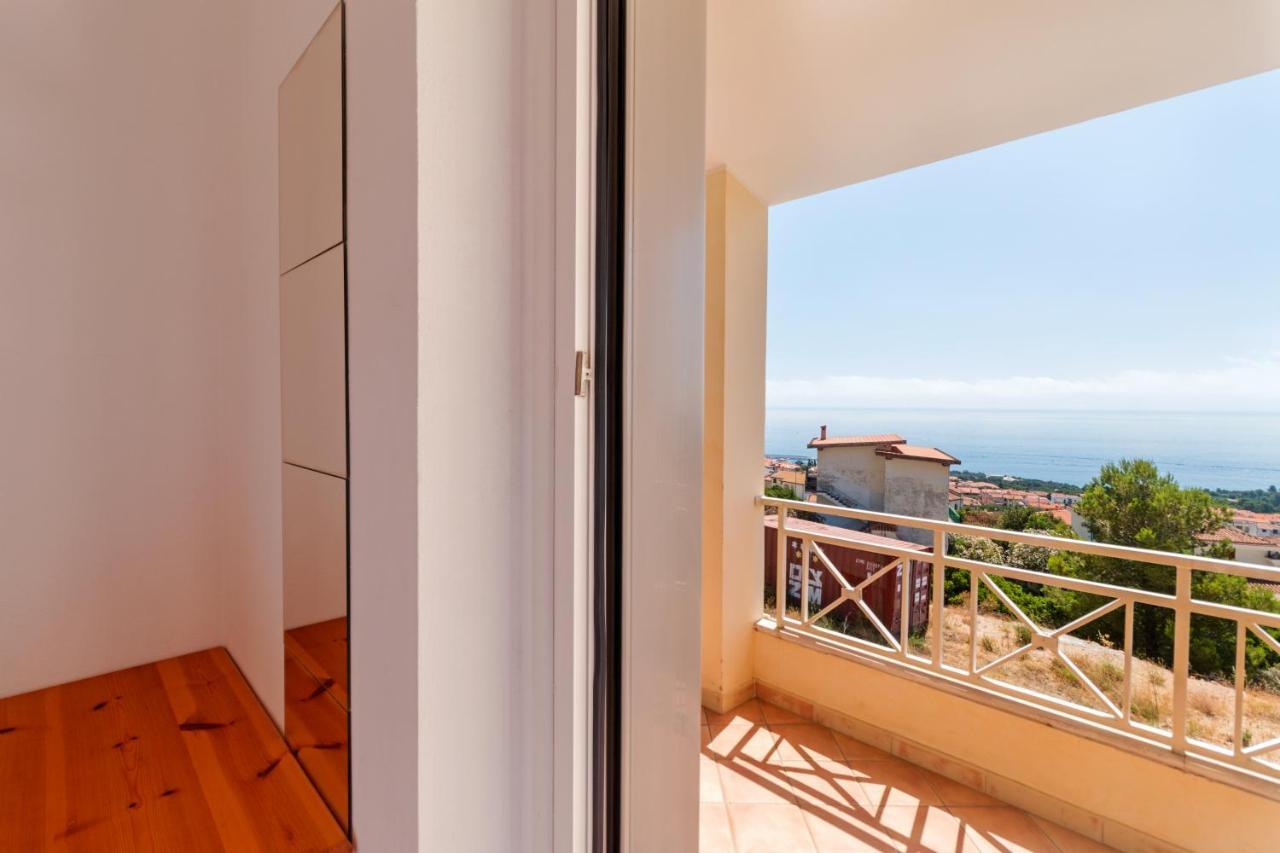 Una Veranda Sul Mare Apartment Cala Gonone Exterior photo